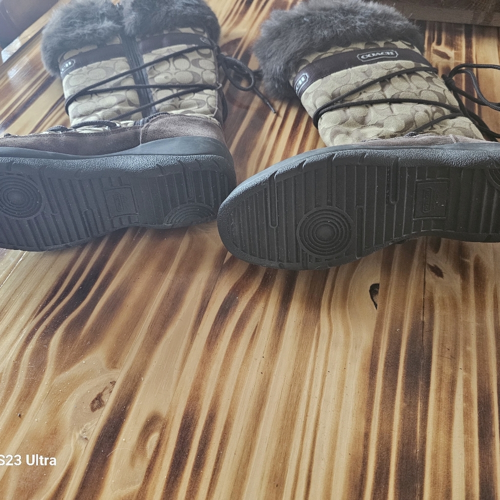 COACH winter boots - Picture 4 of 4